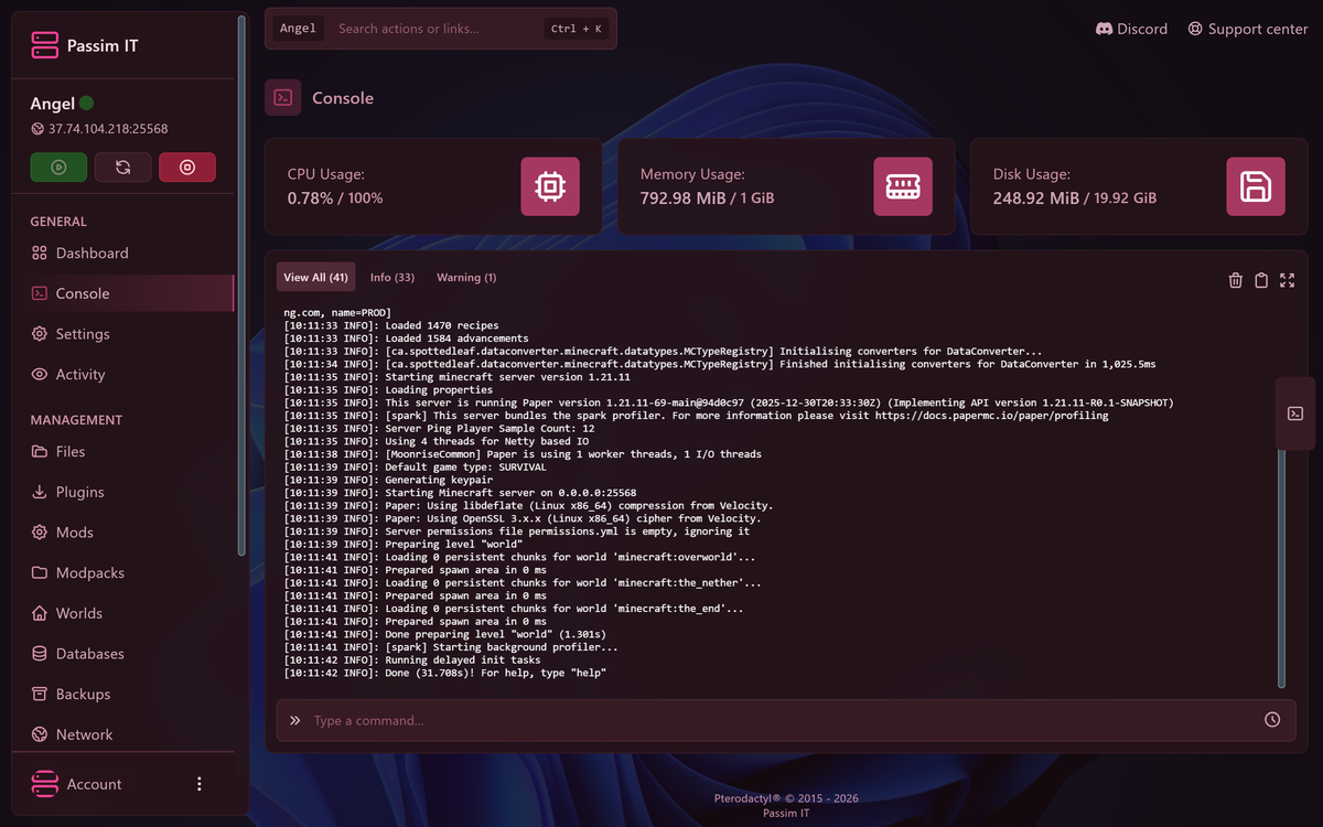 The Pterodactyl console showing a Paper server finishing start-up, with live CPU, memory and disk figures above it